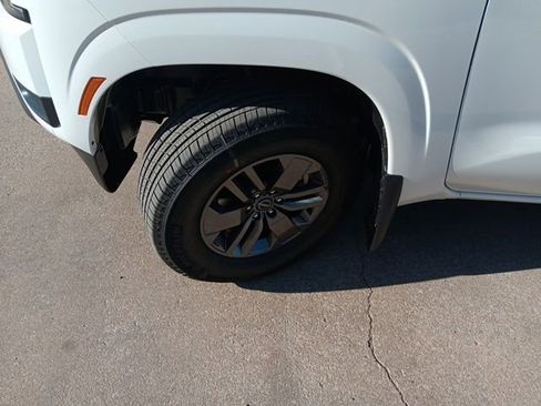 New 2026 Nissan Frontier SV w/ SV Convenience Package image 36