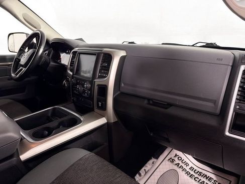 Used 2018 RAM 1500 Outdoorsman AWD/4WD image 31