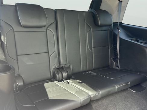 Used 2018 Chevrolet Tahoe LT image 20