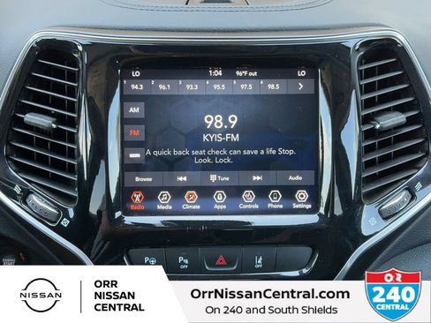 Used 2021 Jeep Cherokee Limited AWD/4WD image 23