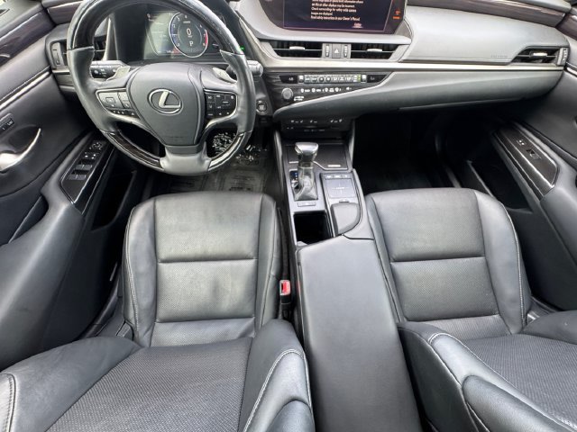 Used 2019 Lexus ES 350 w/ Premium Package FWD image 20