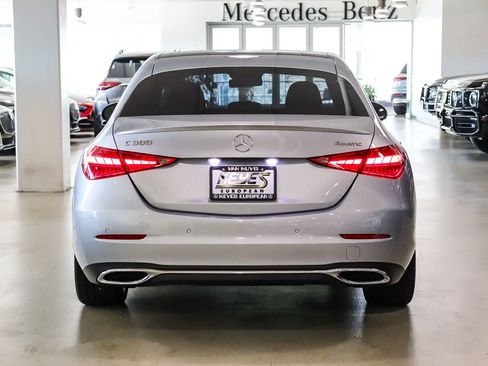Used 2024 Mercedes-Benz C 300 4MATIC Sedan image 3
