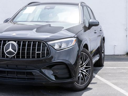 Used 2025 Mercedes-Benz GLC 43 AMG 4MATIC image 15