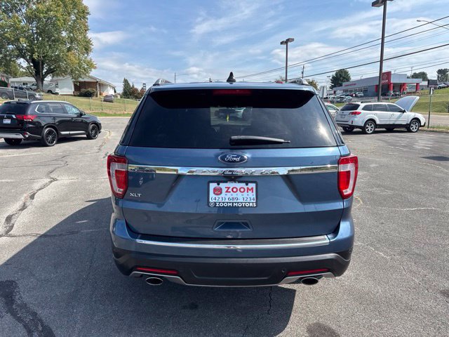 Used 2018 Ford Explorer XLT w/ Equipment Group 202A FWD image 7