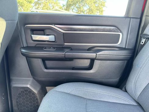 Used 2024 RAM 2500 Big Horn image 18