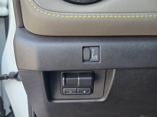 Used 2025 Chevrolet Colorado ZR2 w/ ZR2 Bison Edition AWD/4WD image 23