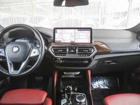 Used 2023 BMW X4 xDrive30i w/ Convenience Package AWD/4WD image 9