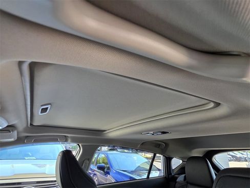 New 2025 Subaru Crosstrek 2.5i Limited w/ Popular Package #3A image 9