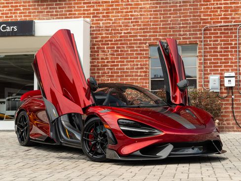 Used 2022 McLaren 765LT RWD image 32