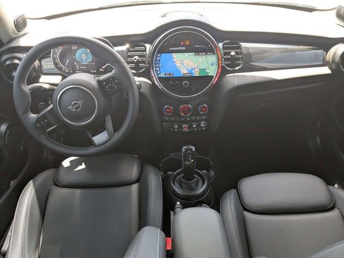Used 2024 MINI Cooper S FWD image 16