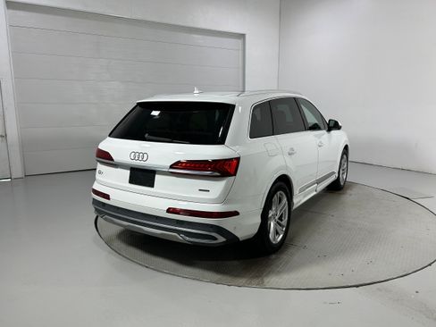 Used 2020 Audi Q7 3.0T Premium Plus AWD/4WD image 38