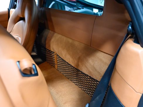 Used 2018 Ferrari 488 GTB RWD image 31