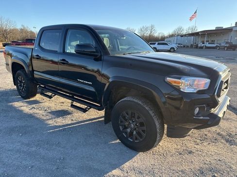 Used 2023 Toyota Tacoma SR5 image 1