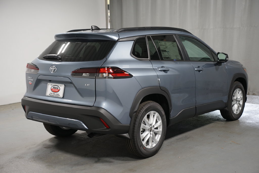 New 2026 Toyota Corolla Cross LE FWD image 8