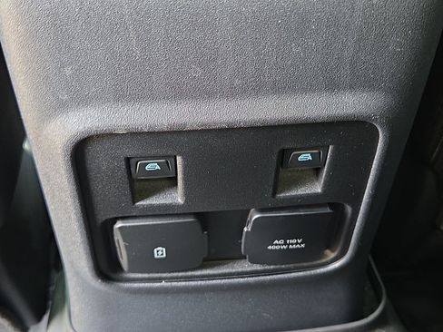 Used 2024 Ford Bronco Wildtrak AWD/4WD image 29