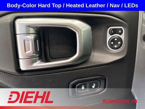 Used 2020 Jeep Wrangler Unlimited Sahara AWD/4WD image 20