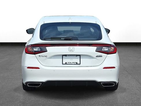 Used 2024 Honda Civic Sport Touring image 6