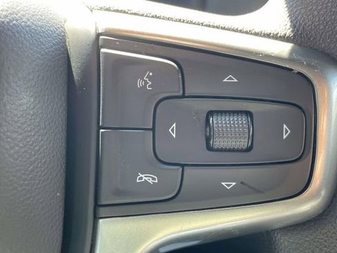 Used 2021 Chevrolet Silverado 1500 Custom w/ Safety Confidence Package image 19