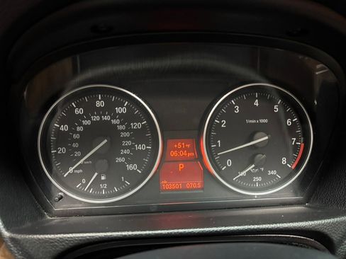 Used 2010 BMW 335i Sedan image 40