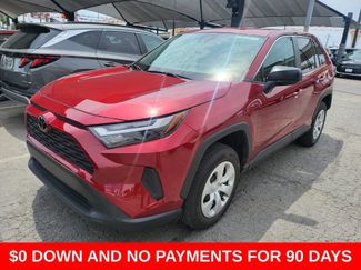 Used 2025 Toyota RAV4 LE FWD video 1