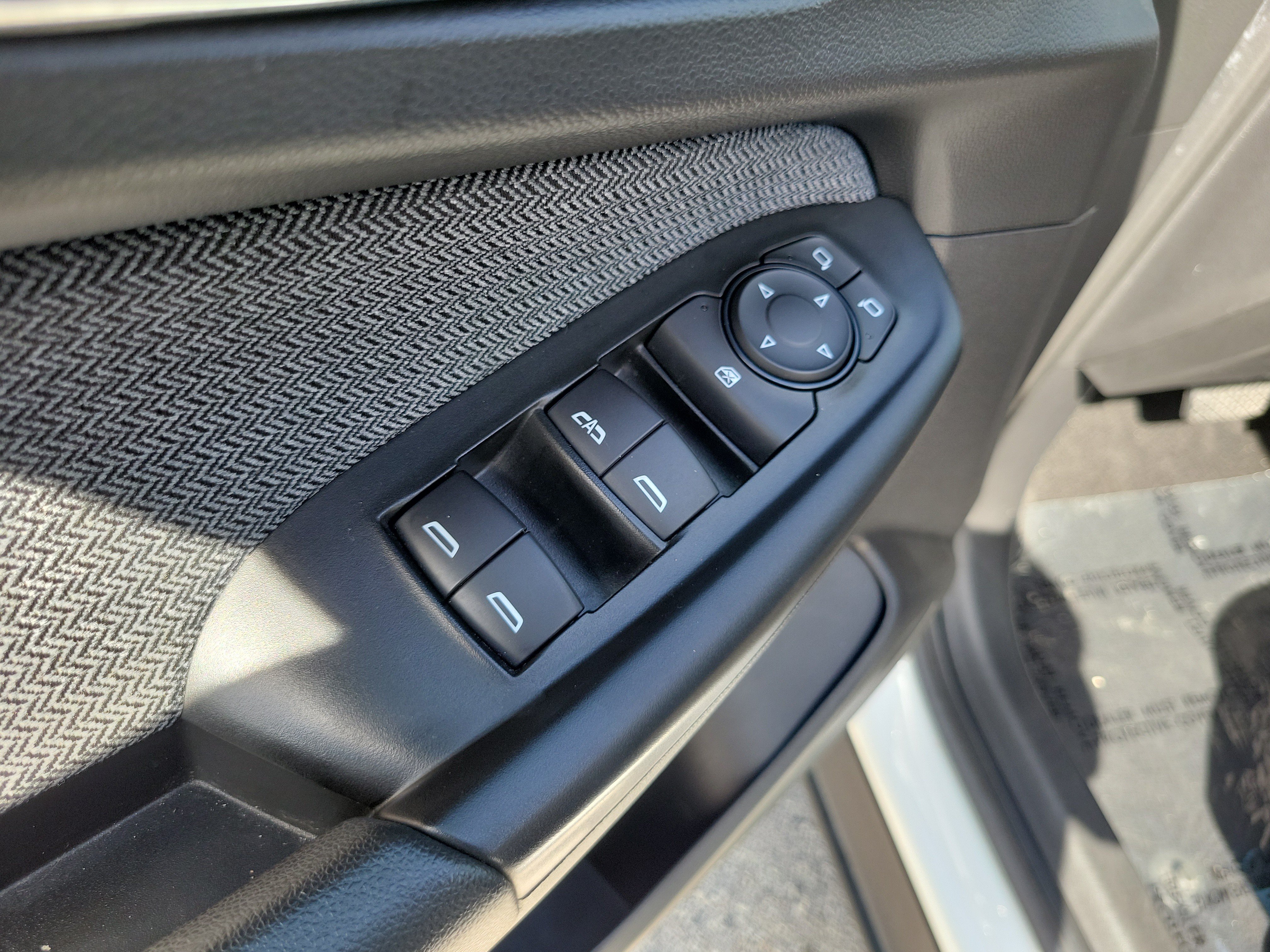 Used 2022 Chevrolet TrailBlazer LT w/ Convenience Package FWD image 23