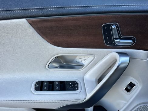 Certified 2023 Mercedes-Benz CLA 250 image 10