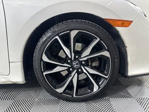 Used 2018 Honda Civic Si image 9