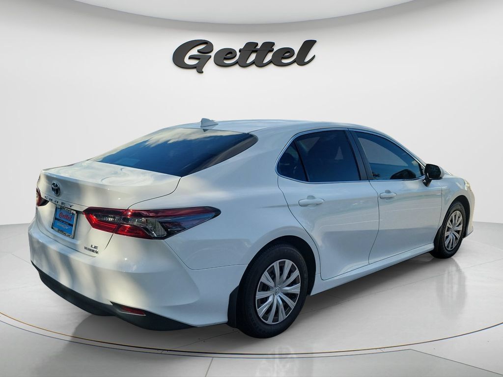 Certified 2023 Toyota Camry LE w/ Audio Upgrade Package FWD image 5