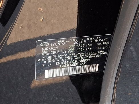 Used 2025 Genesis G80 2.5T Advanced AWD/4WD image 29
