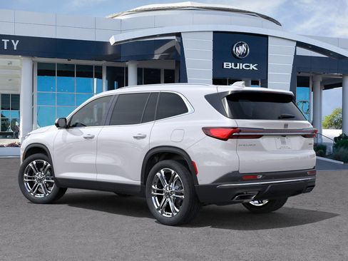 New 2025 Buick Enclave Preferred w/ Super Cruise Package image 3