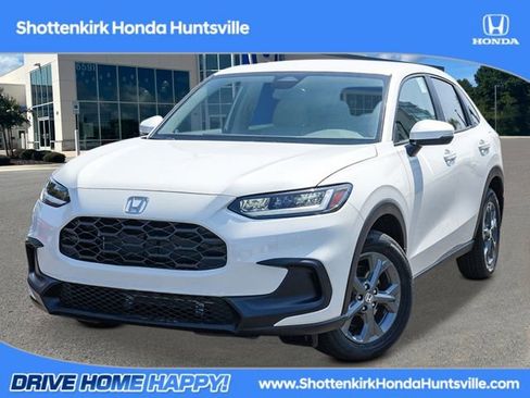 New 2026 Honda HR-V LX image 1