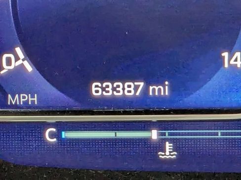 Certified 2024 Chevrolet Tahoe LT image 16