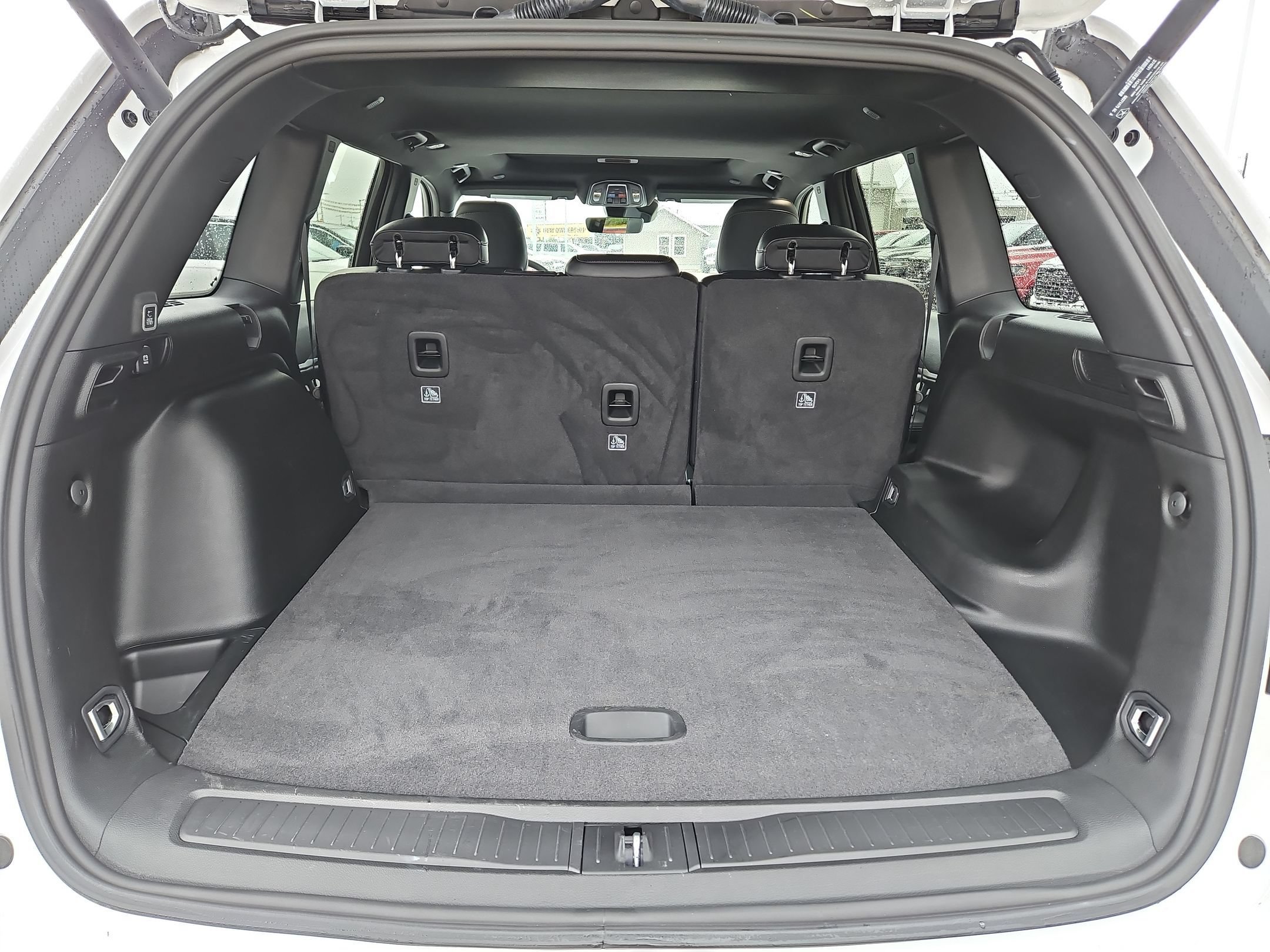 New 2026 Jeep Grand Cherokee Altitude RWD image 19