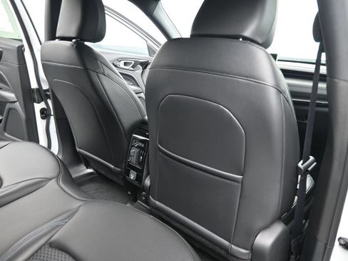 New 2026 Jeep Compass Latitude AWD/4WD image 24