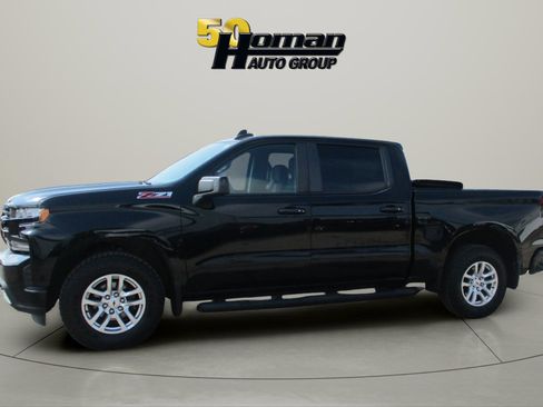 Used 2019 Chevrolet Silverado 1500 RST image 2