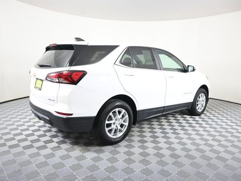 Used 2024 Chevrolet Equinox LT AWD/4WD image 6