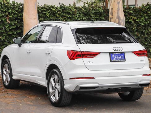 Used 2022 Audi Q3 2.0T Premium Plus w/ Premium Plus Package AWD/4WD image 6