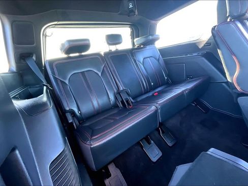 Used 2022 Ford Expedition Limited AWD/4WD image 28
