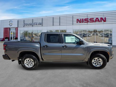 New 2027 Nissan Frontier S AWD/4WD image 4