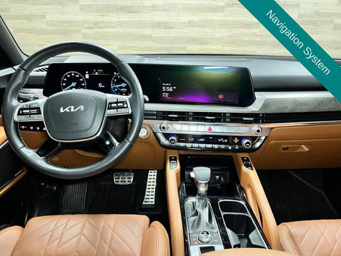 Used 2025 Kia Telluride SX X-Line AWD/4WD image 2