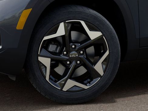 New 2026 Kia Seltos S AWD/4WD image 9