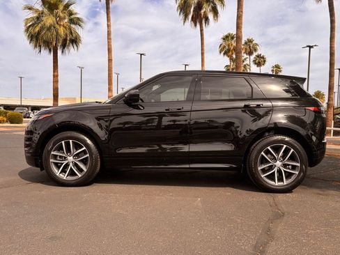 Used 2024 Land Rover Range Rover Evoque Dynamic SE AWD/4WD image 3