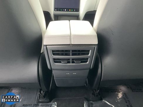 Used 2018 Tesla Model X 75D image 35