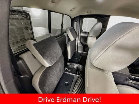 Certified 2020 Toyota Tacoma SR w/ SX Package AWD/4WD image 25