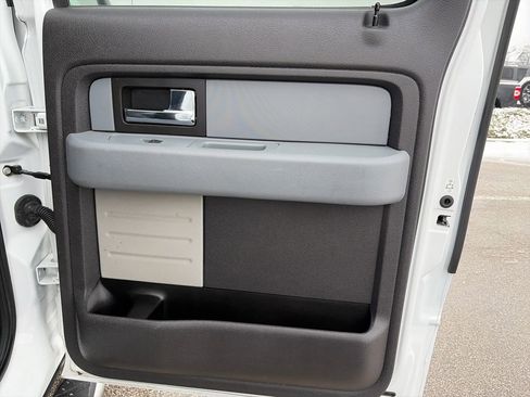 Used 2013 Ford F150 XLT w/ Luxury Equipment Group image 31