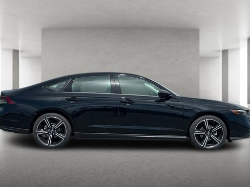 New 2026 Honda Accord SE image 3