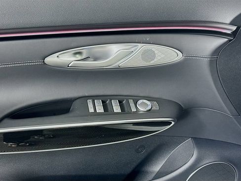 New 2026 Genesis GV70 2.5T AWD/4WD image 20
