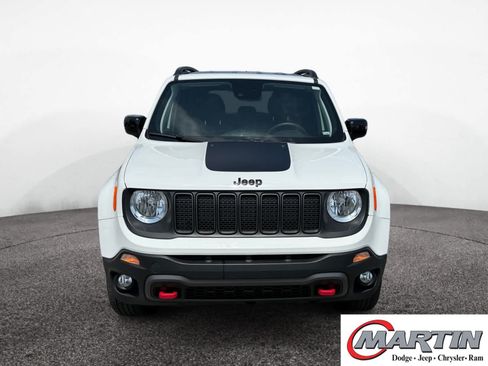Used 2023 Jeep Renegade Trailhawk AWD/4WD image 2