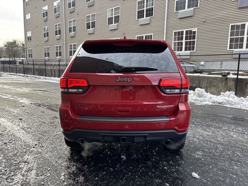 Used 2019 Jeep Grand Cherokee Trailhawk image 5