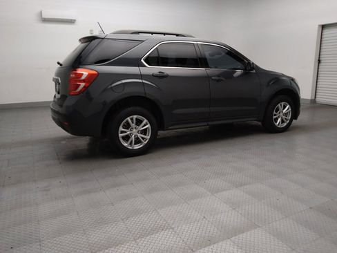 Used 2017 Chevrolet Equinox LT w/ Convenience Package image 10